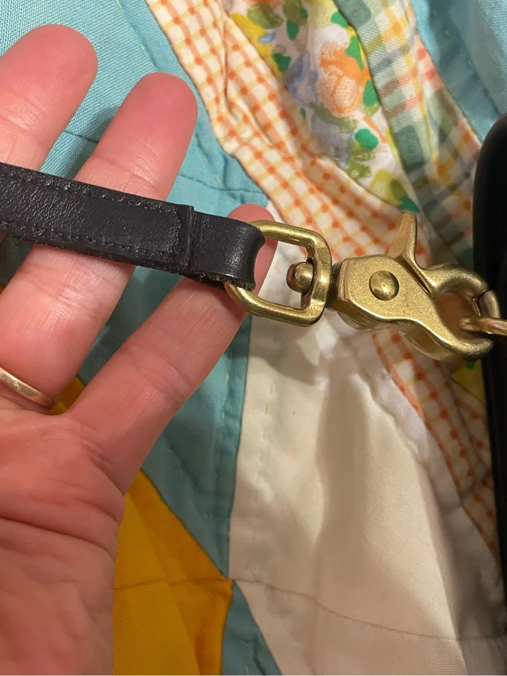 Vintage Coach 9755 Pocket purse black leather